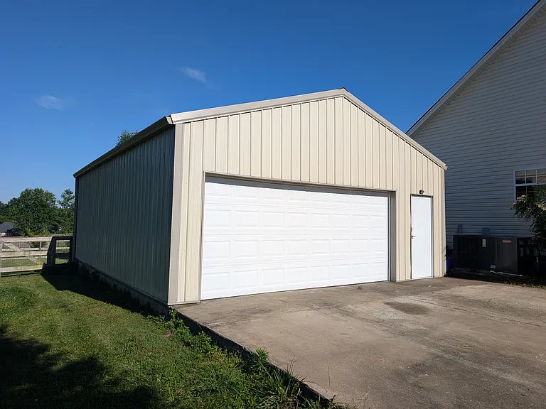 25 X 30 Garage, with electricity, air conditioning/heating, well insulated - perfect for workshop, gym, storage, etc. 100 amp sub panel with 220v and 115 v outlets