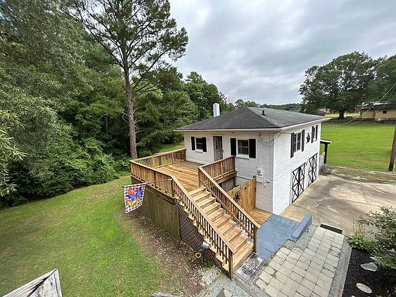 Side view entrance from deck