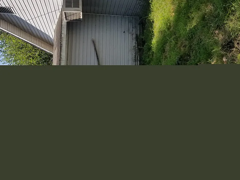 101 W Union St — Photo 17