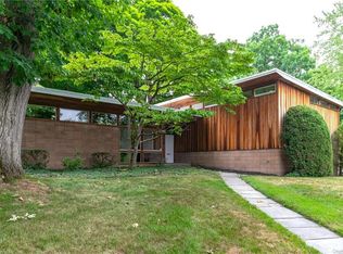 45 Barnard Ave, Poughkeepsie, NY 12601