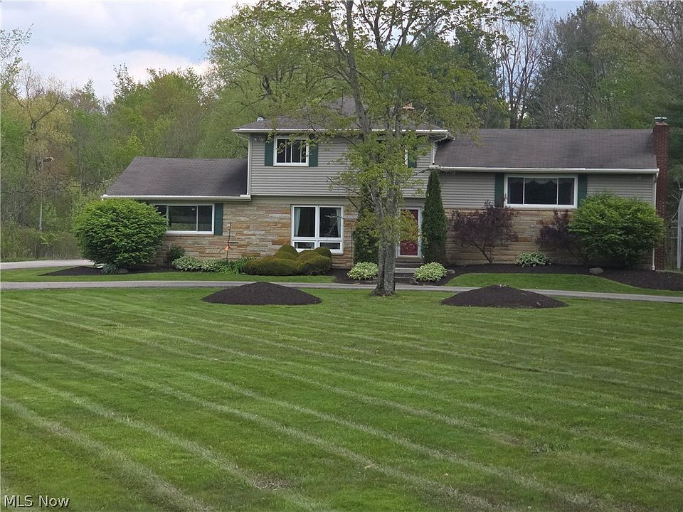 1st image of 13047 Forest Rd