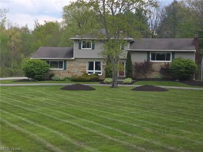 13047 Forest Rd, Burton, OH, 44021