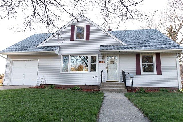 1st image of 1323 Radcliffe Ct