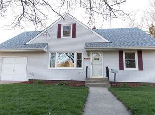 1323 Radcliffe Ct, Rockford, IL 61108