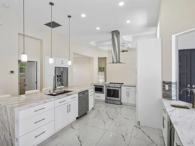 50 Lake Eden Dr — Photo 11