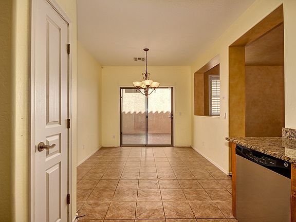 5th image of 645 S Buena Vista Ave