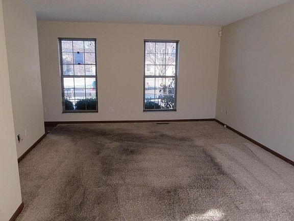 3rd image of 838 Buehler Dr