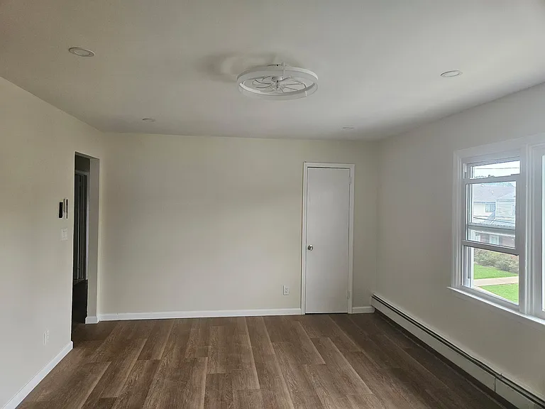 83 Louis Ave #2 — Photo 9