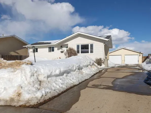 185 N Sitka Dr, Wood Buffalo, AB T9H 3C1