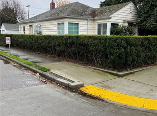 6900 Flora Ave S, Seattle, WA 98108