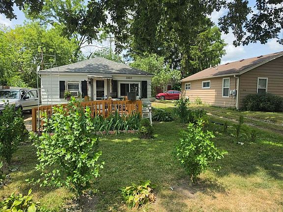 3rd image of 3420 Burchfield Dr