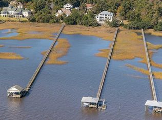 5718 Captain Kidd Rd, Hollywood, SC 29449