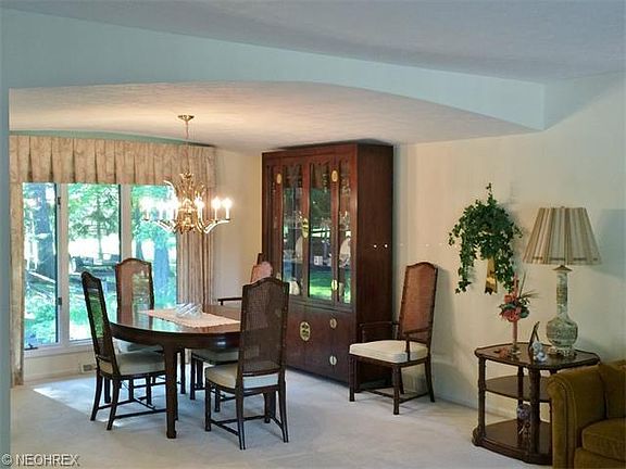4th image of 7512 Dogwood Ln