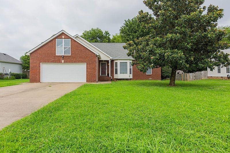 1st image of 847 Isaac Dr