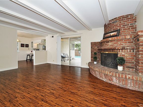 4th image of 1511 S Santa Anita Ave