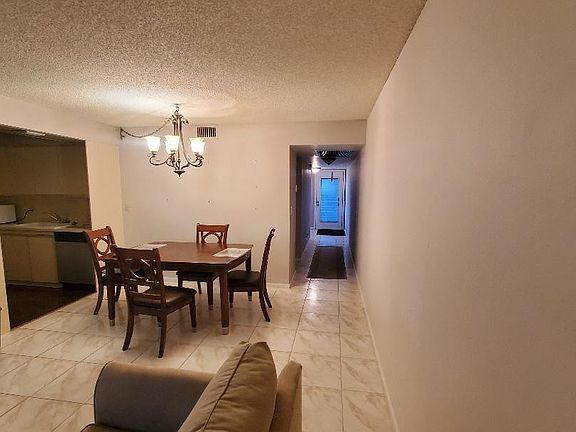 5th image of 3401 Bimini Ln APT H3