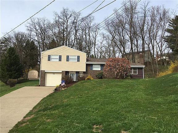 2nd image of 700 Tralee Dr