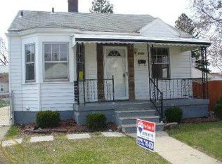 2135 Paris Ave, Lincoln Park, MI 48146
