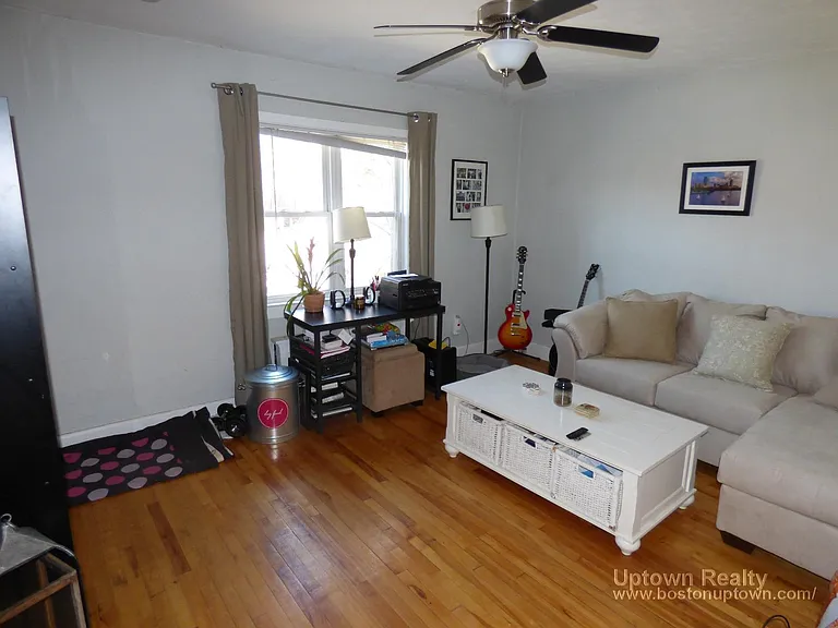 5 Olive St #1 — Photo 1