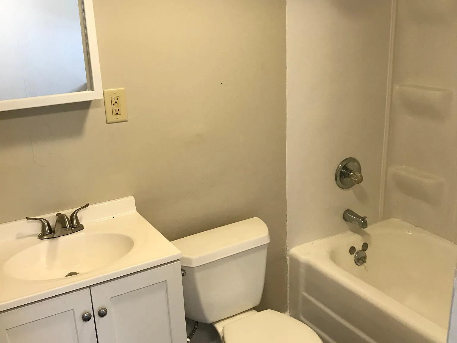 1 bed, 500 sqft, $725 — Photo 4