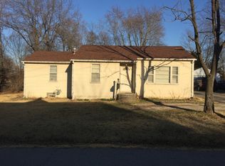 412 McKinley Ave, Warrenton, MO 63383