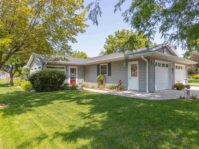 915 N 8th Ave, Washington, IA, 52353