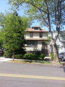 402 Greenmount Ave, Cliffside Park, NJ, 07010