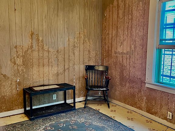 5th image of 1818 woodlawn