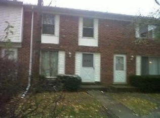 432 Salem Sq, Bolingbrook, IL 60440