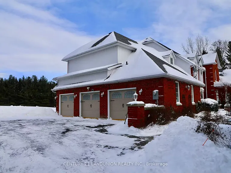 5 Dafoe Ct — Photo 33