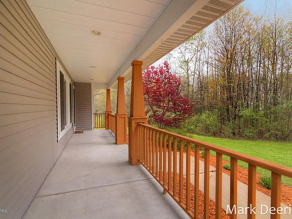 4th image of 13311 Sadler Dr NE