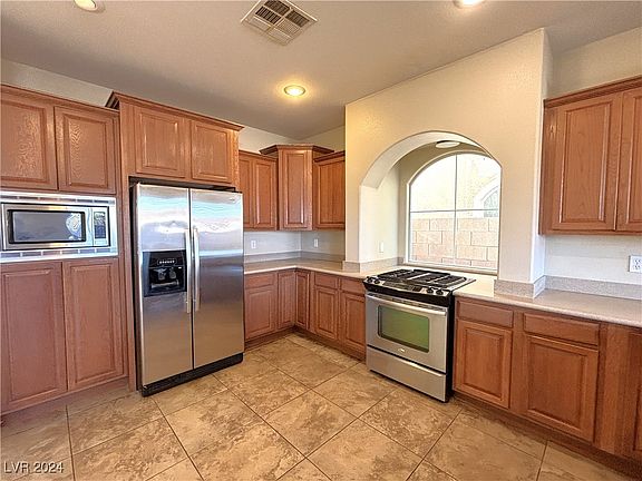5th image of 7330 Aspire Ct