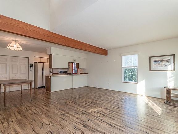 5th image of 8080 Harbor Creek Dr APT 304