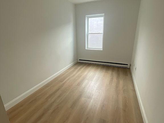 5th image of 111 Norway St APT 304