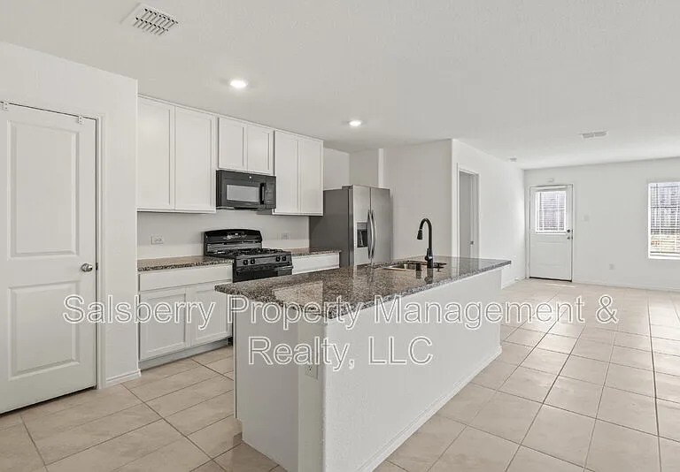 11807 Marcellus Way — Photo 13
