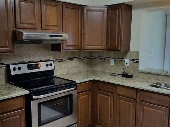 2nd image of 5391 101st Ave