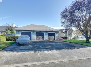 701 NE 159th Ct, Vancouver, WA 98684