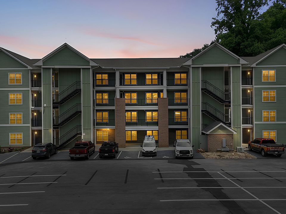 1st image of 329 Ownby St #1402