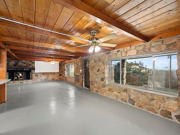 5th image of 20845 Deerhorn Valley Rd