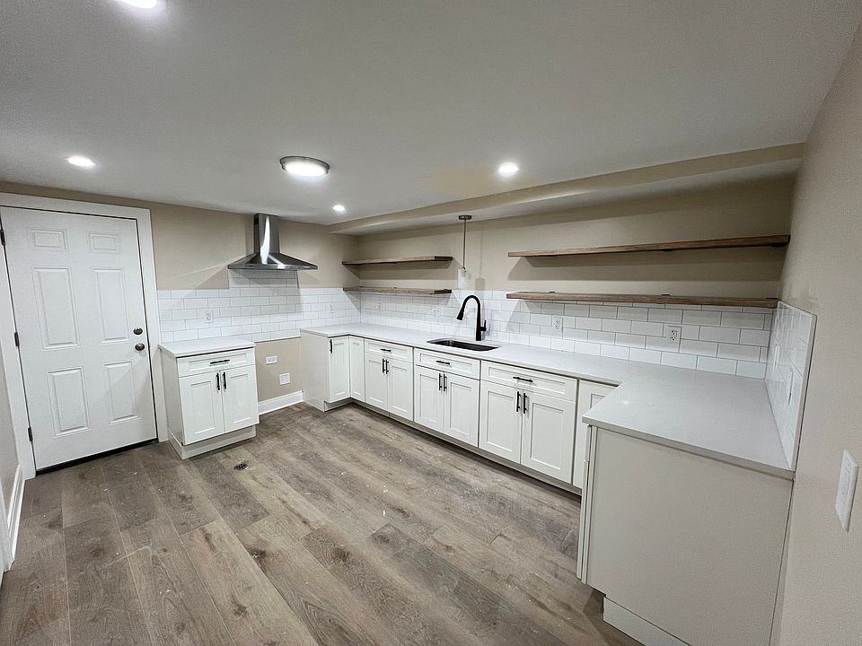 1st image of 6555 S Talman Ave #B