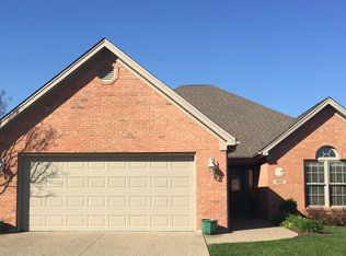 1885 Woodside Dr, Clarksville, IN 47129