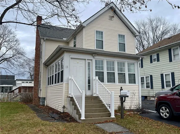 13 Pine St, Seneca Falls, NY 13148