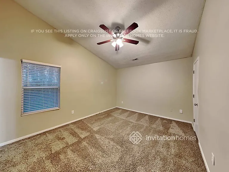 880 Highland Ter NE — Photo 12