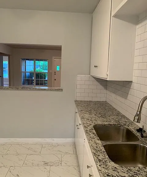 1505 Donaldson Ave — Photo 8