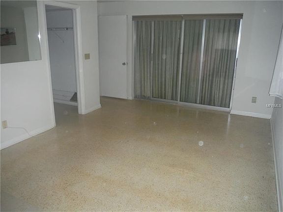 3rd image of 1509 Price Cir