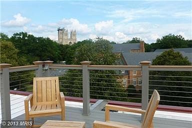 ROOF DECK