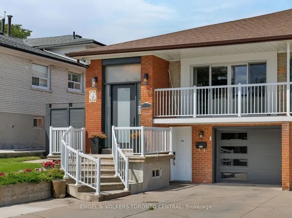 769 Annamore Rd, Mississauga, ON L4Y 2V6