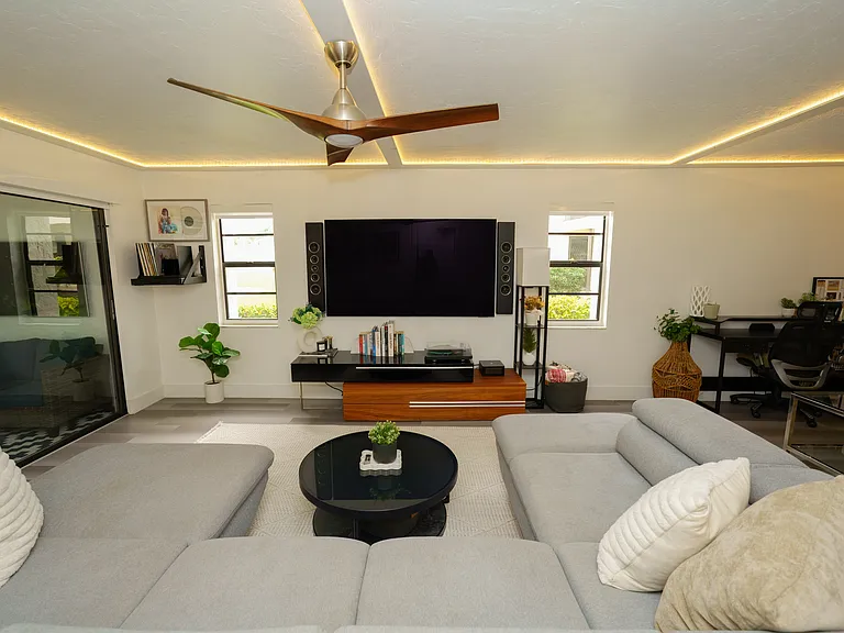 600 Misty Pines Cir #106 — Photo 8