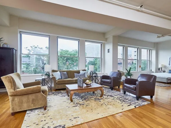 96 Broadway St #105, Boston, MA 02116