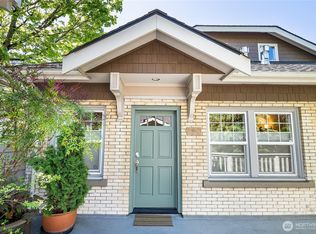 2225 Eastlake Ave E UNIT 102, Seattle, WA 98102